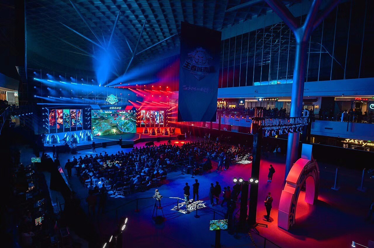 T1 3：2 KT 夺得2025全球总决赛冠军